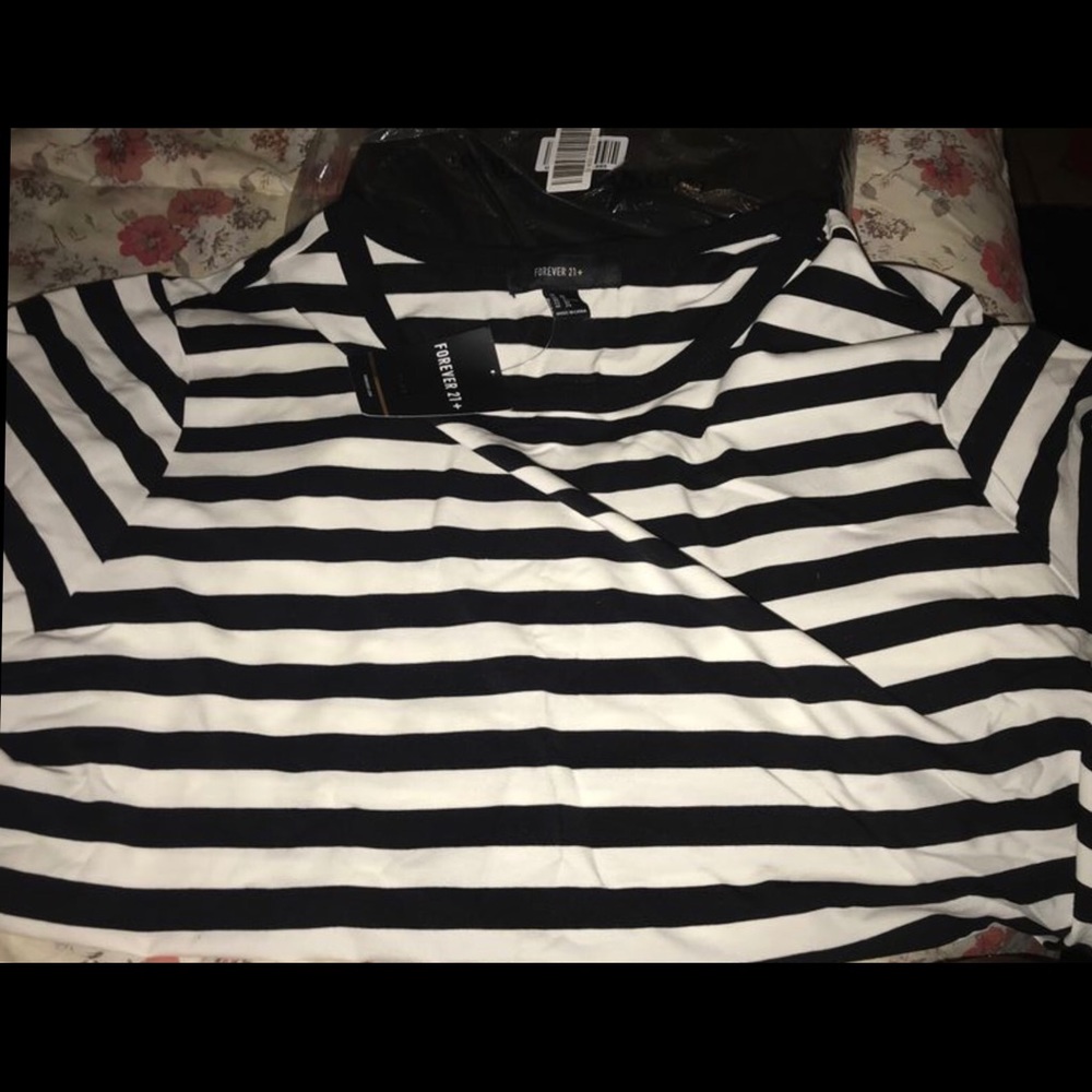 Forever 21 plus size striped t shirt